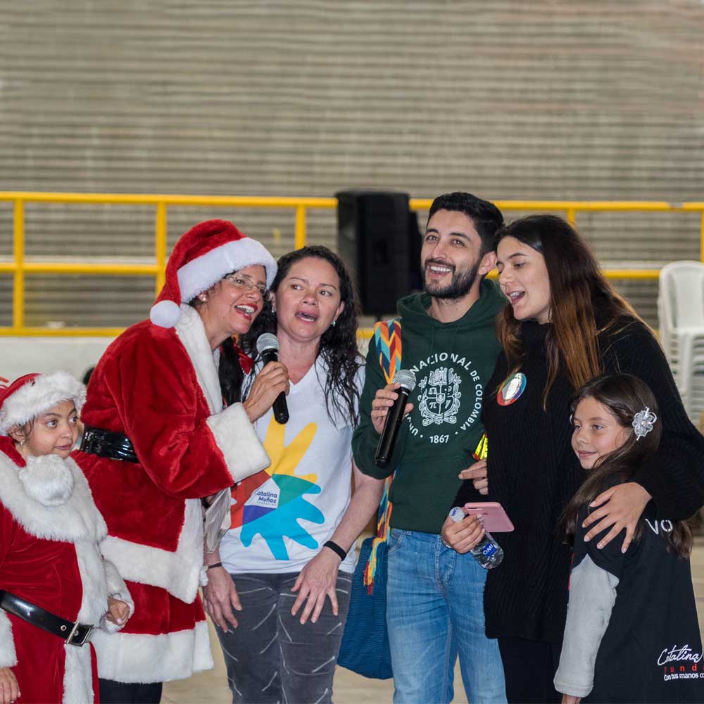 Compartiendo la navidad en Fundación Catalina Muñoz