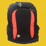 Morral negro con rojo Tukan