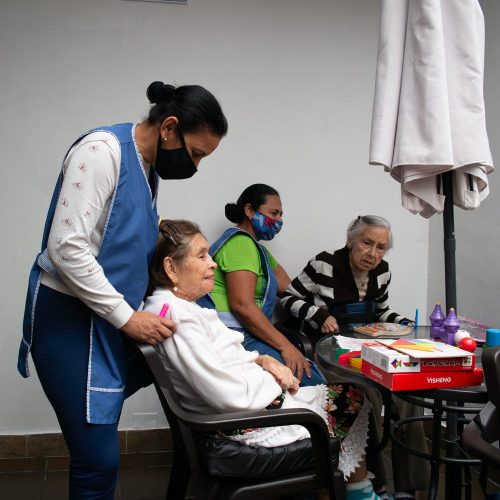 Acompañamiento-persona-mayor